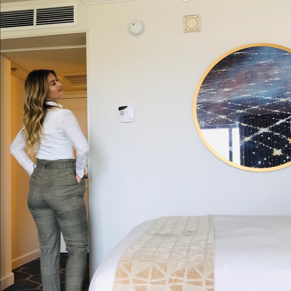 Meet your Posher, Katie joe